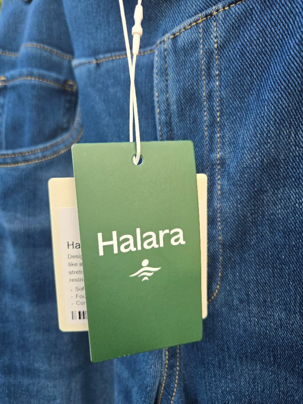 HALARA Flex™ Denim High-Waisted Wide-Leg Jegging (Size M)